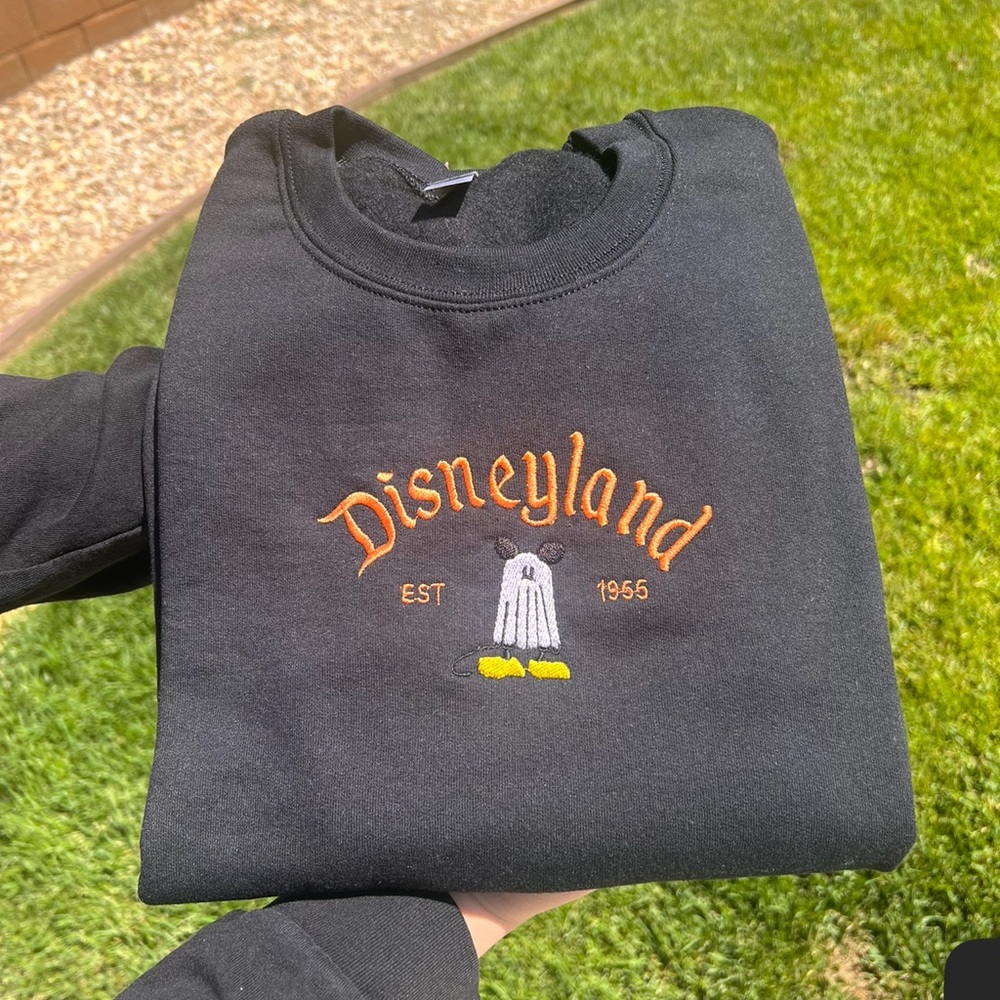 Disneyland ghost crewneck
